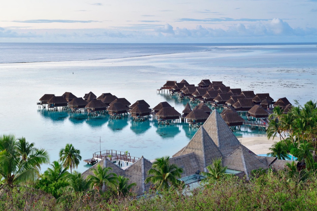 Villa in tahiti with private pool and ocean view