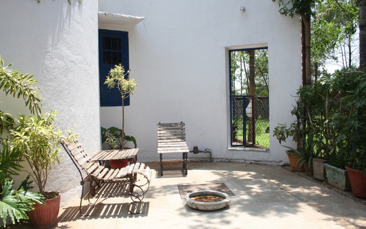resort villa interior decoration with luxury amenities