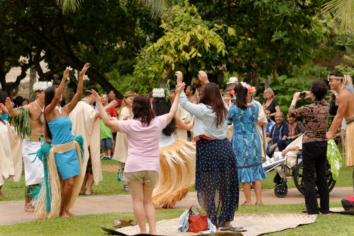 ceremonia cultural en tahiti