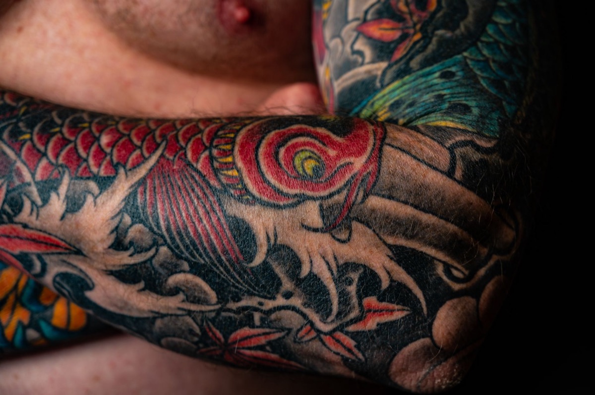 tradition of tatau tattoo in ta hiti