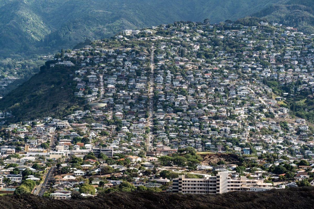 crowd density tahiti