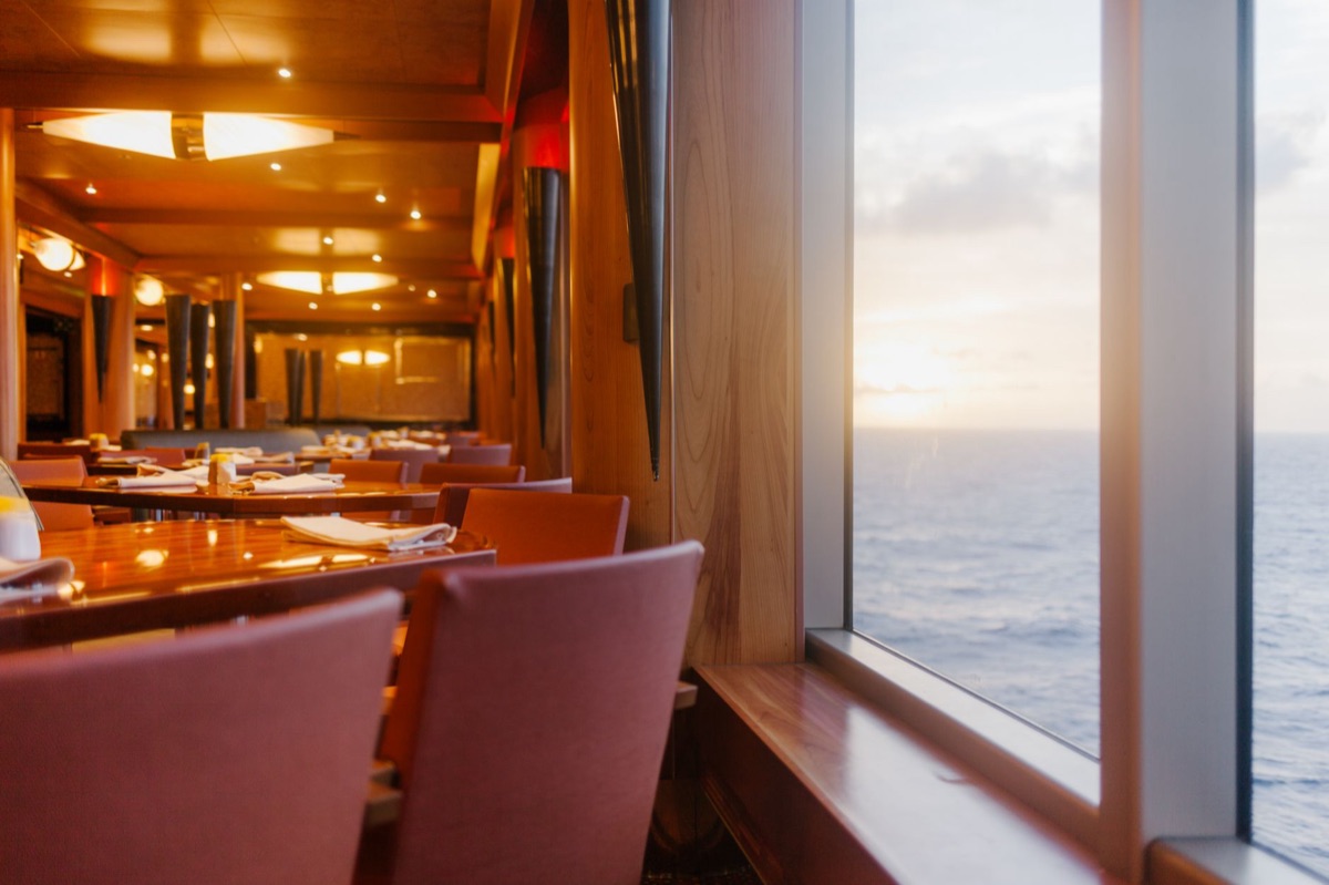 Luxury restaurant in Borabora with tropical garden view