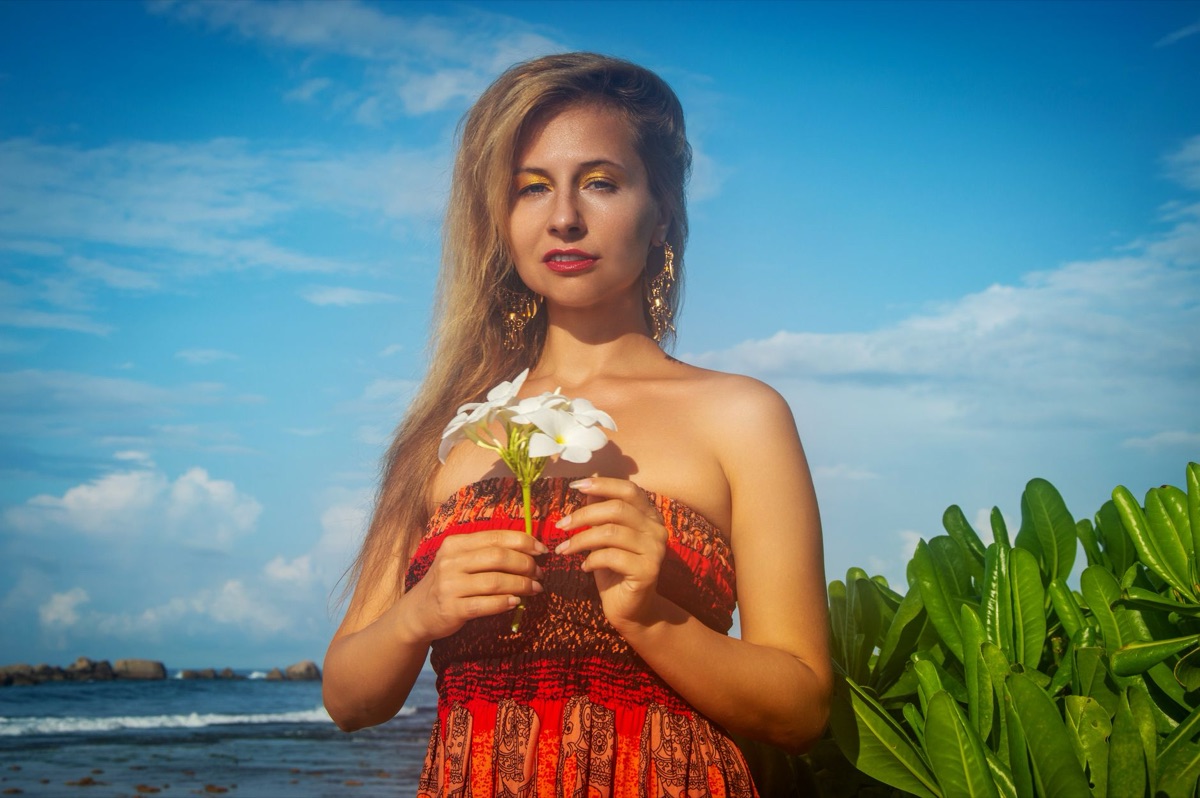 tiare flower in traditional polynesian attire