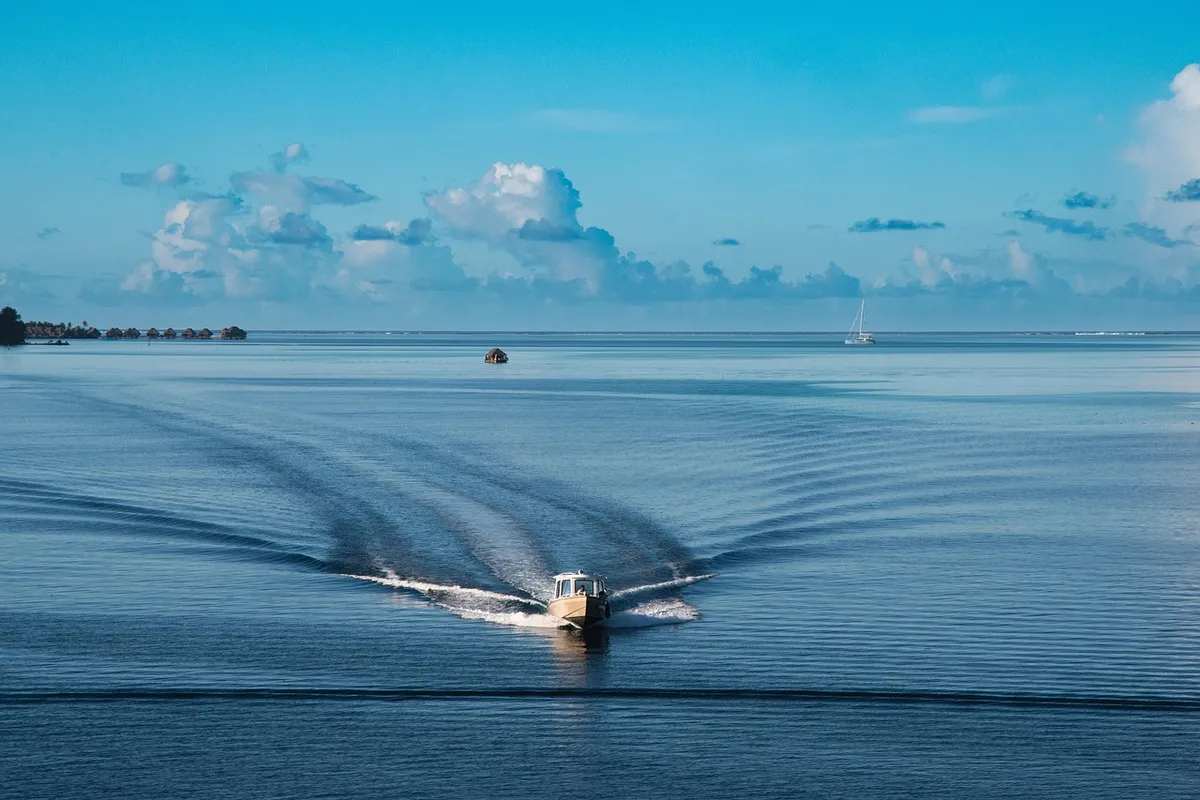 boat, waves, ocean, blue sky, sea, sky, blue, water, clouds, nature, ship, tropical island, island, bora bora, tahiti, french polynesia, pacific ocean